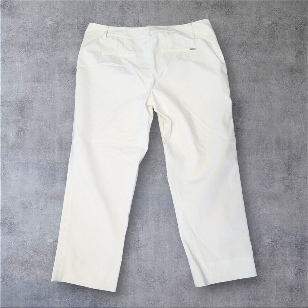 White House Black Market Women's White Cropped Dress Pants